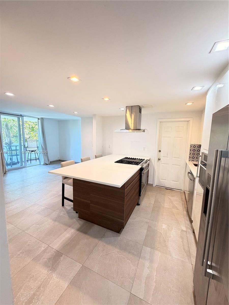 360 Meridian Ave # 4A, Miami Beach FL 33139 photo 3