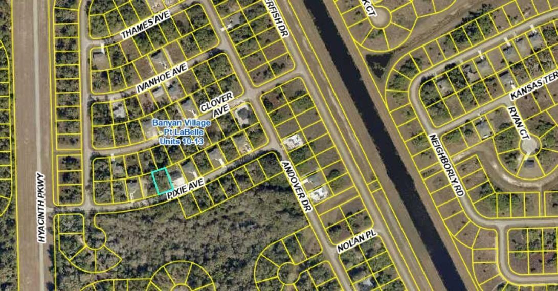 108 Pixie Avenue, FL 33935 photo 3