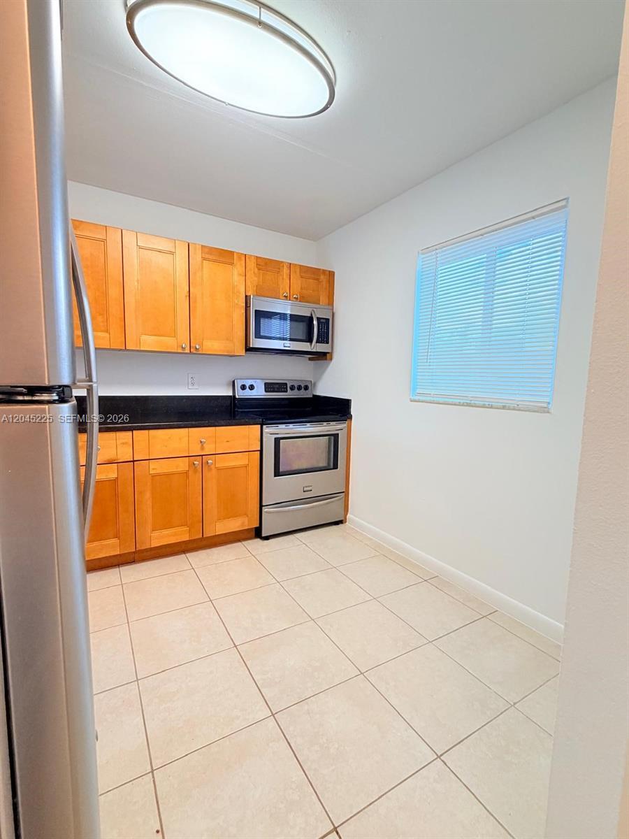 7705 Camino Real # B413, Miami FL 33143 photo 3