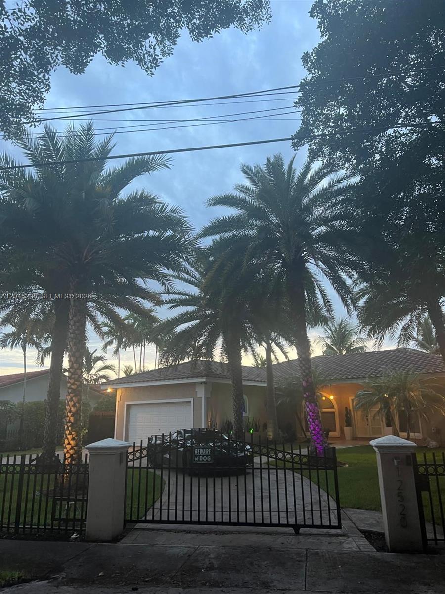 12520 Griffing Blvd, North Miami FL 33161