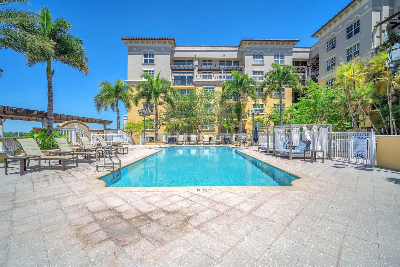 101 Plaza Real S # 829, Boca Raton FL 33432