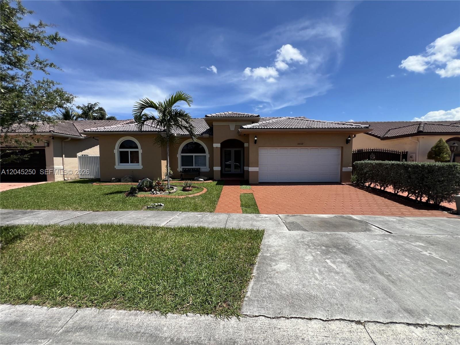 8842 NW 142nd Ln, Miami Lakes FL 33018
