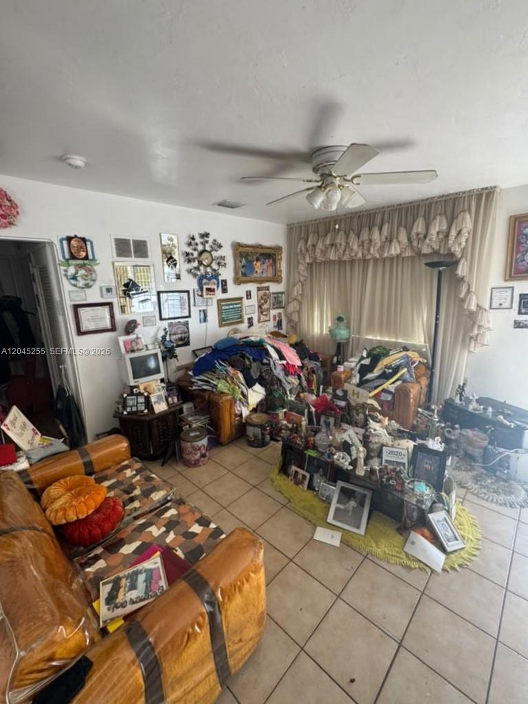 9025 NW 9th Ct, Miami FL 33150 photo 4
