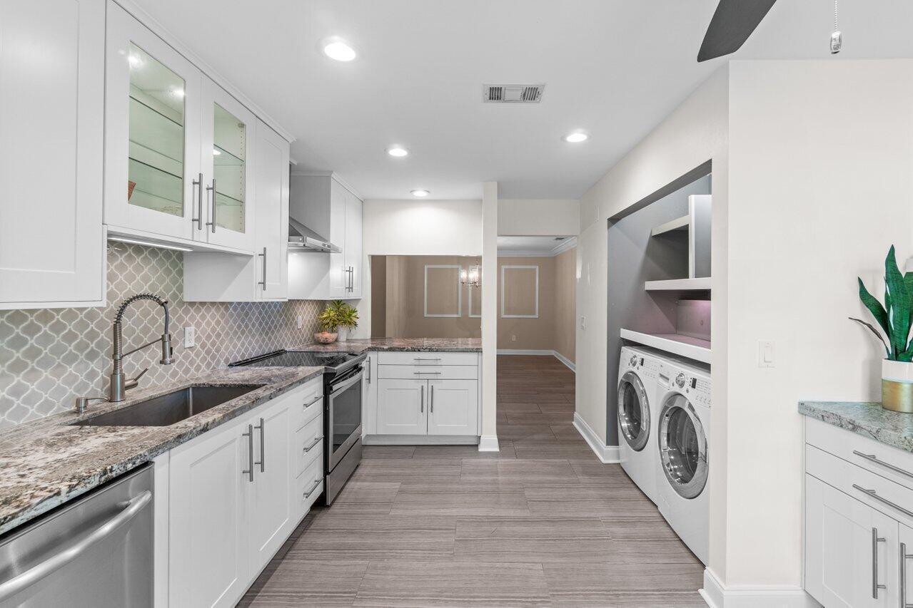 9240 Sabal Ridge Circle # B, Boca Raton FL 33434