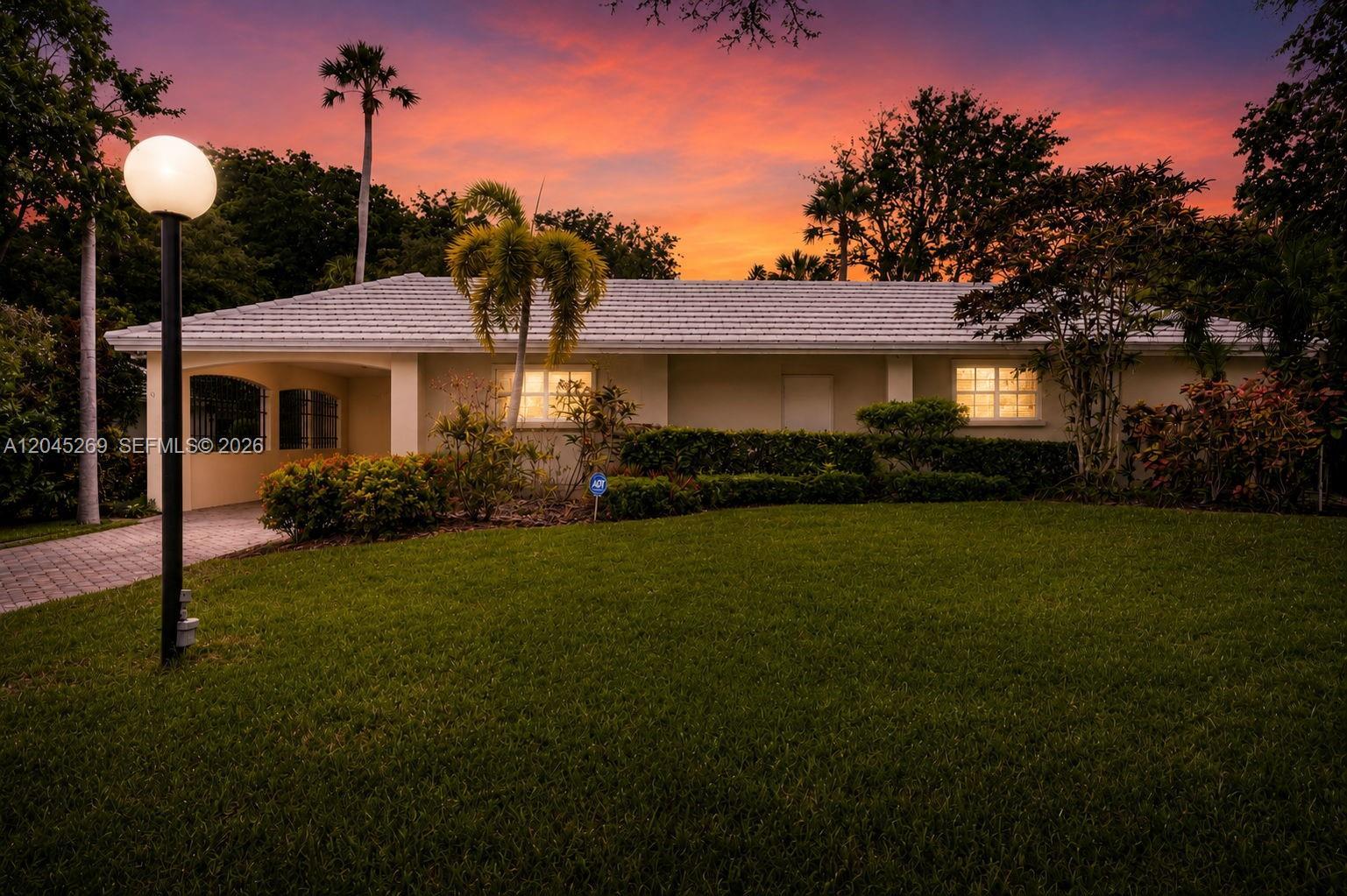908 Cypress Ter # V57, Pompano Beach FL 33069