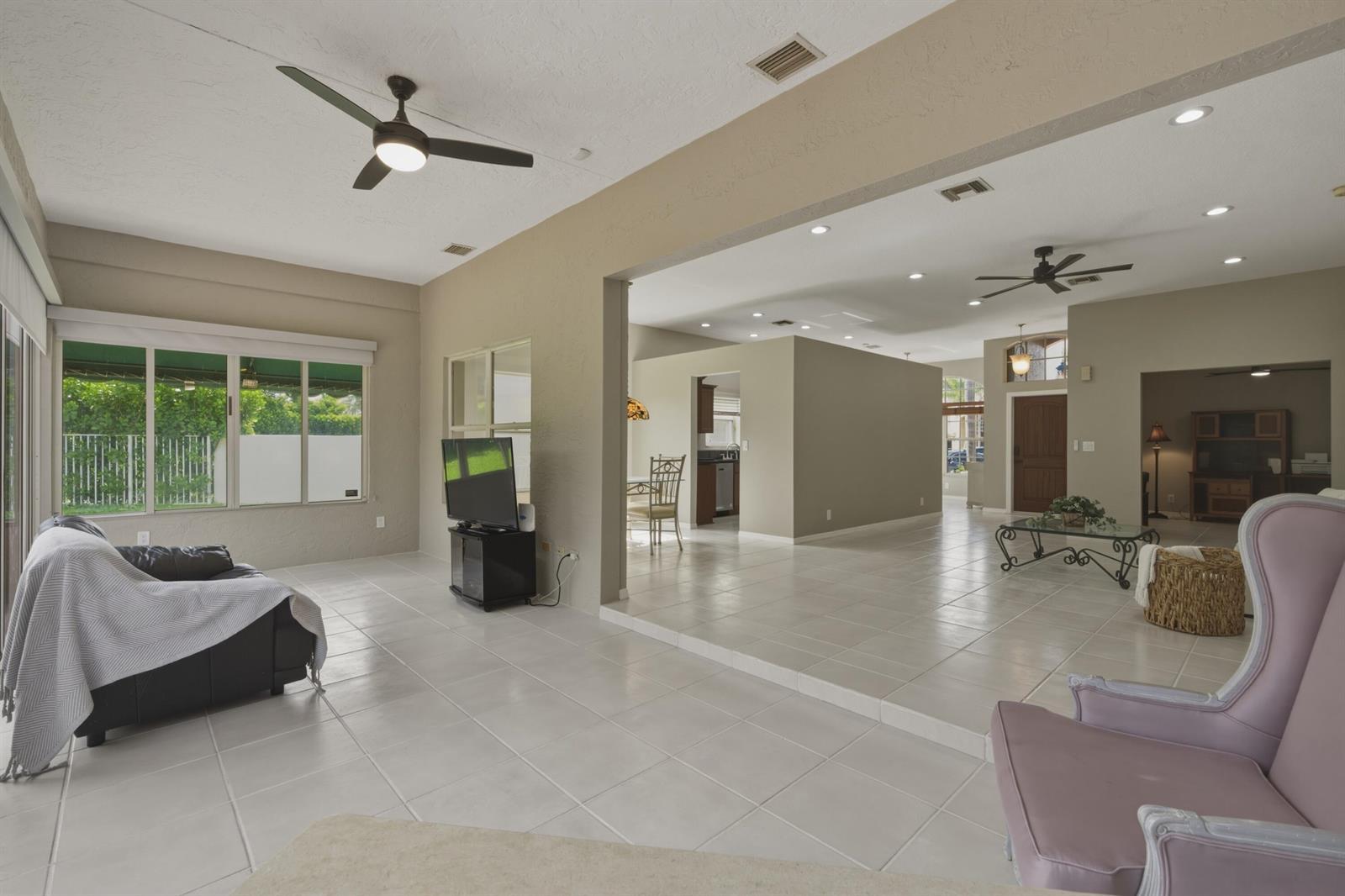10827 La Salinas Circle, Boca Raton FL 33428 photo 5