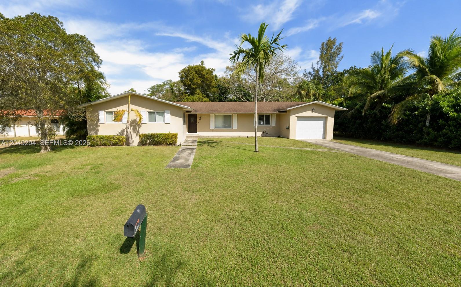 10521 SW 125th St, Miami FL 33176