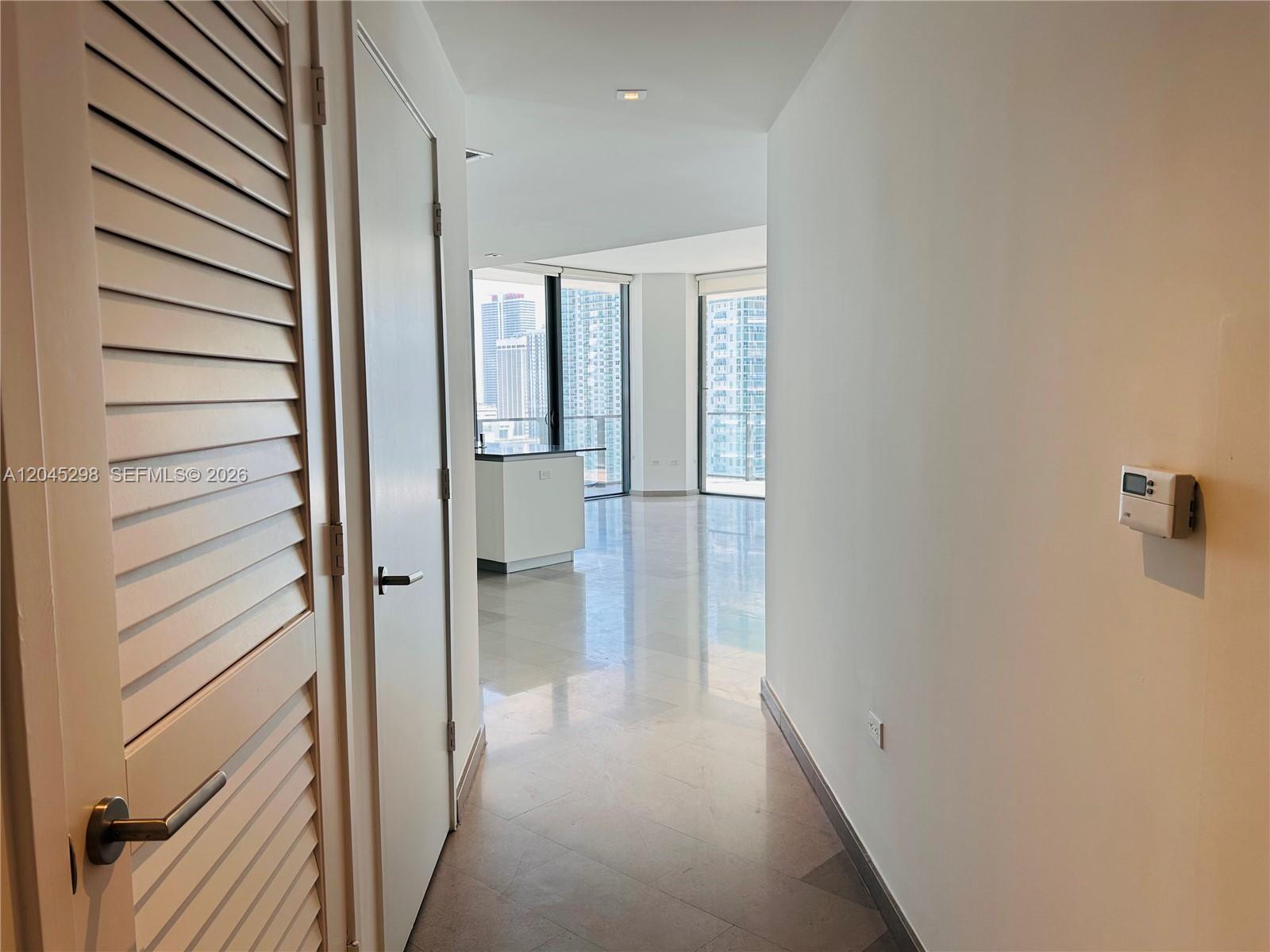 88 SW 7th St # 1511, Miami FL 33130 photo 2