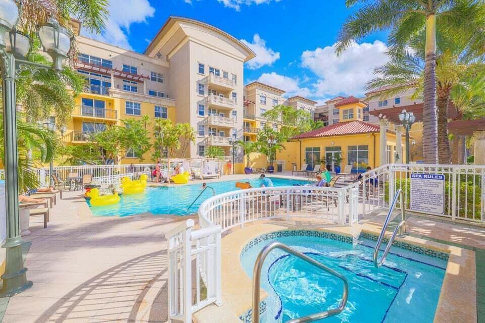 101 Plaza Real, Boca Raton FL 33432