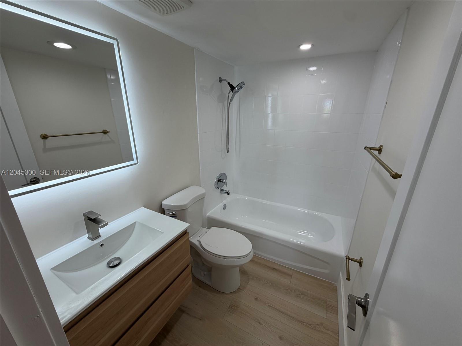 8303 SW 142nd Ave # D206, Miami FL 33183 photo 5