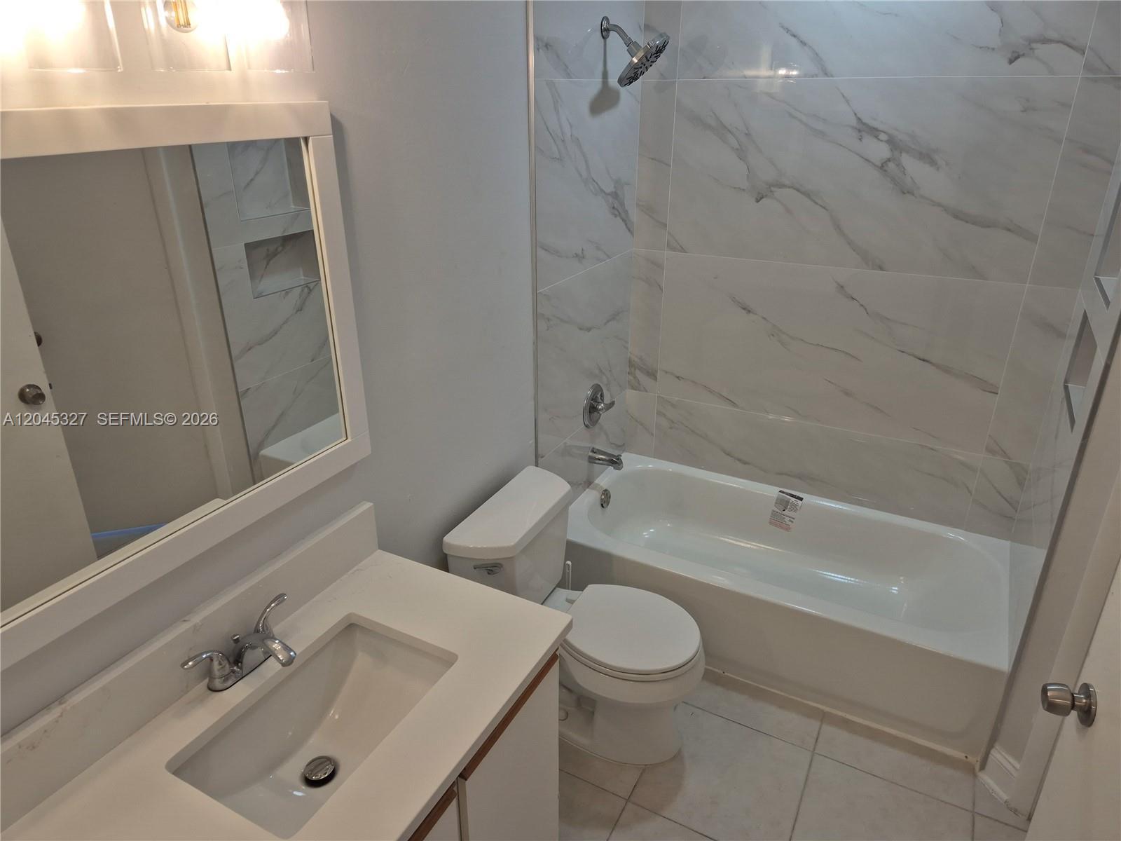 18310 NW 68th Ave # P, Hialeah FL 33015 photo 4