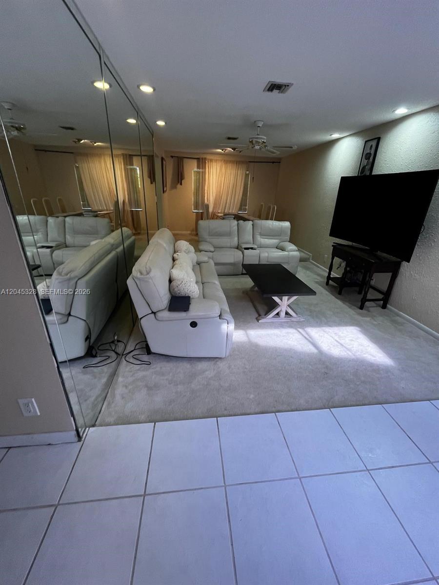11540 NW 40th St, Coral Springs FL 33065 photo 3