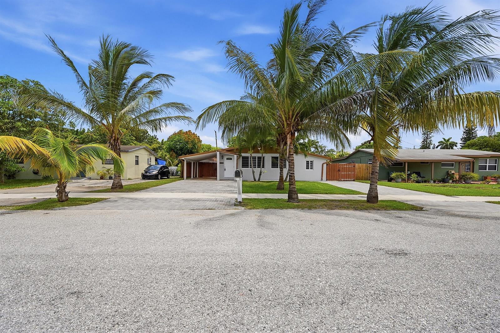 4380 NW 59th Court, North Lauderdale FL 33319
