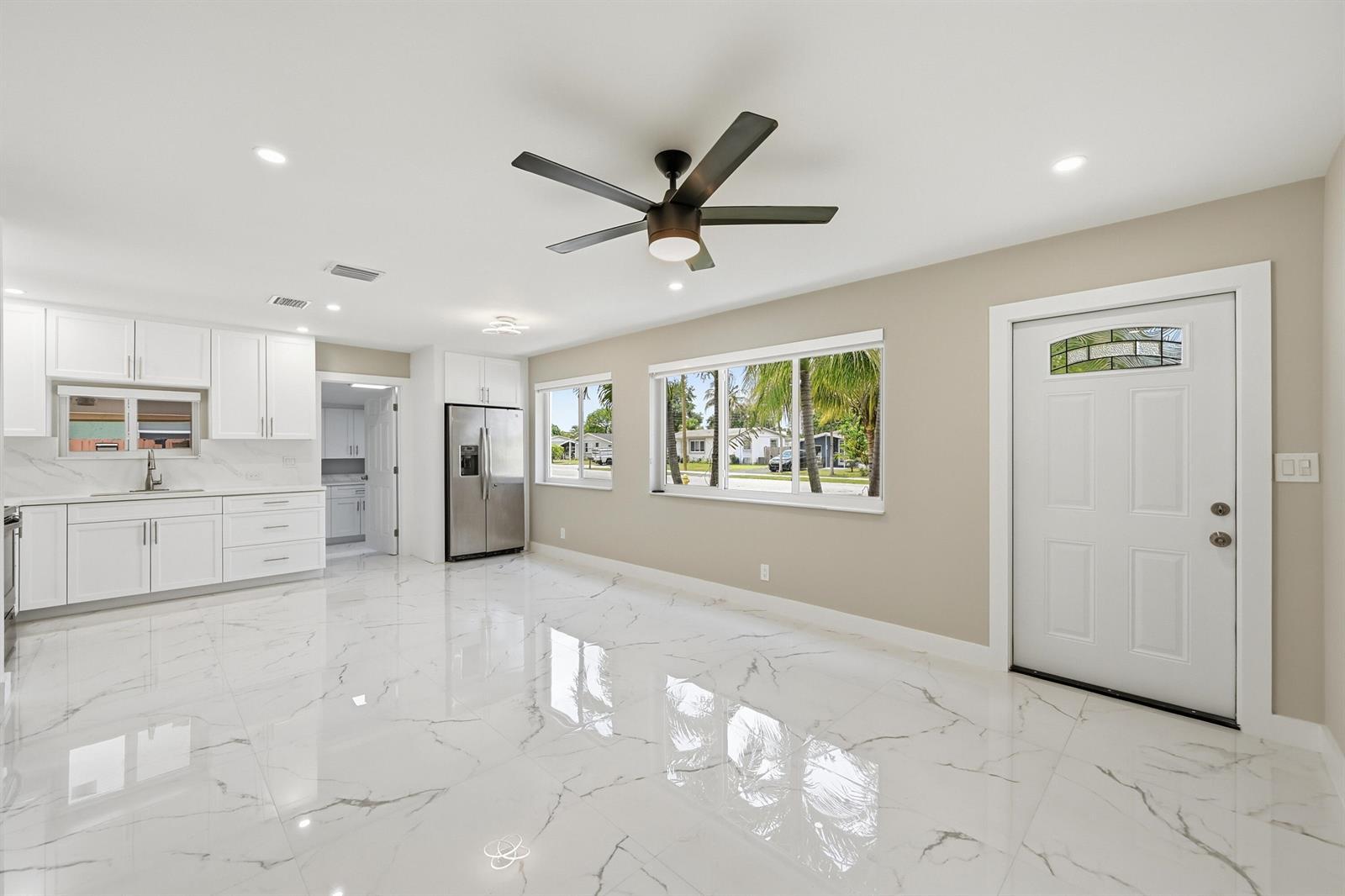 4380 NW 59th Court, North Lauderdale FL 33319 photo 4
