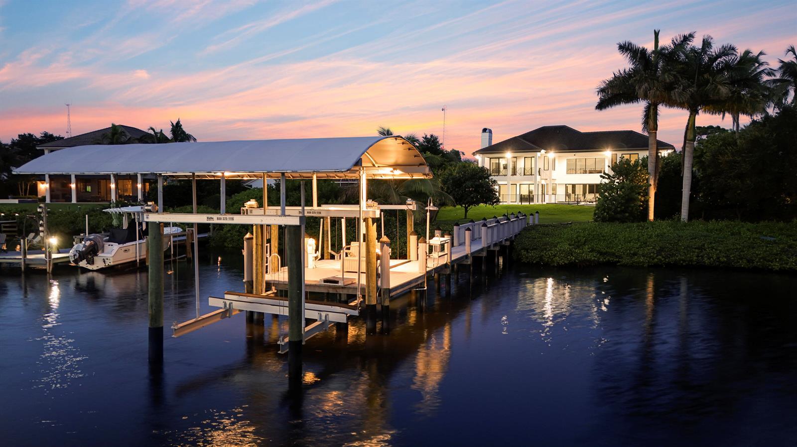 18411 SE Lakeside Drive, Jupiter FL 33469 photo 2