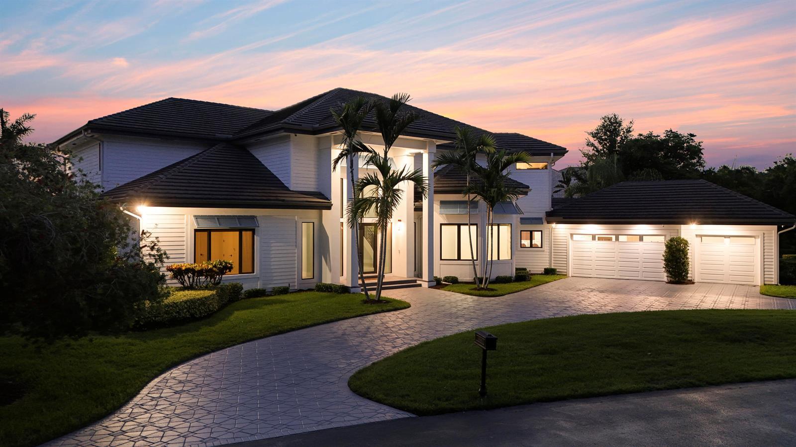 18411 SE Lakeside Drive, Jupiter FL 33469