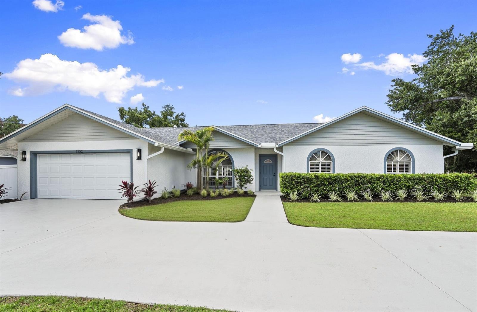 1952 SW Import Drive, Port St. Lucie FL 34953 photo 2