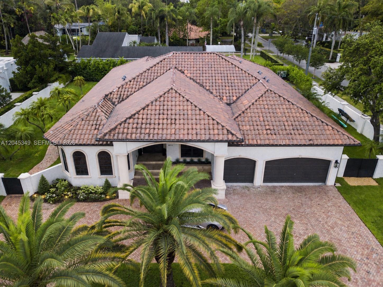 6874 SW 57th Ter, Miami FL 33143 photo 2