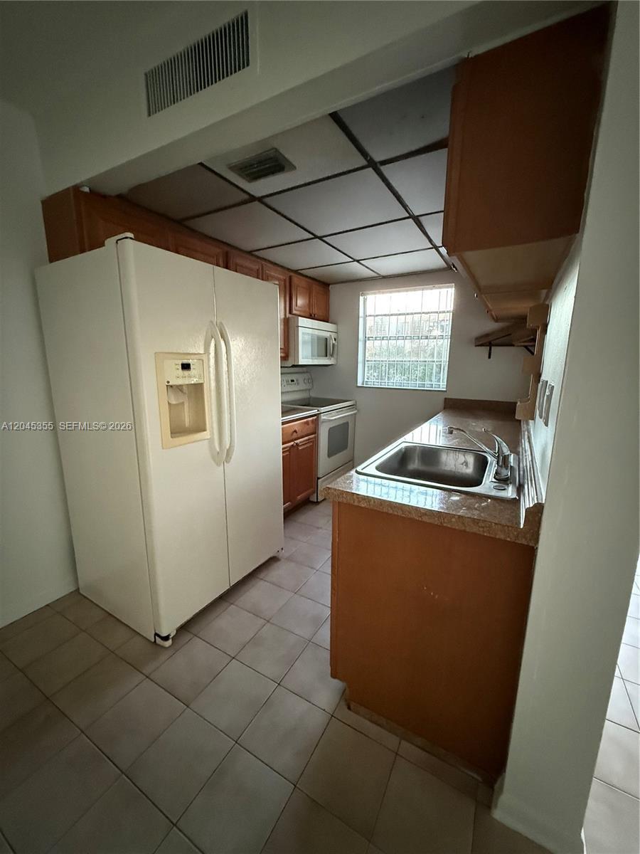9390 W Flagler St # 224C, Miami FL 33174 photo 3