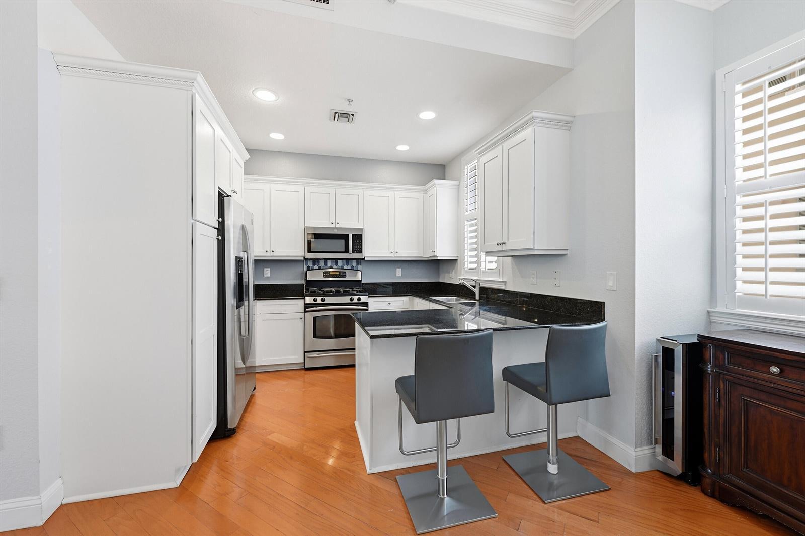 542 NE 7th Avenue Unit 2, Fort Lauderdale FL 33301 photo 5