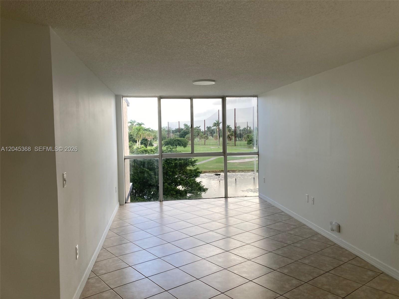 6995 NW 186th St # E403, Hialeah FL 33015 photo 4
