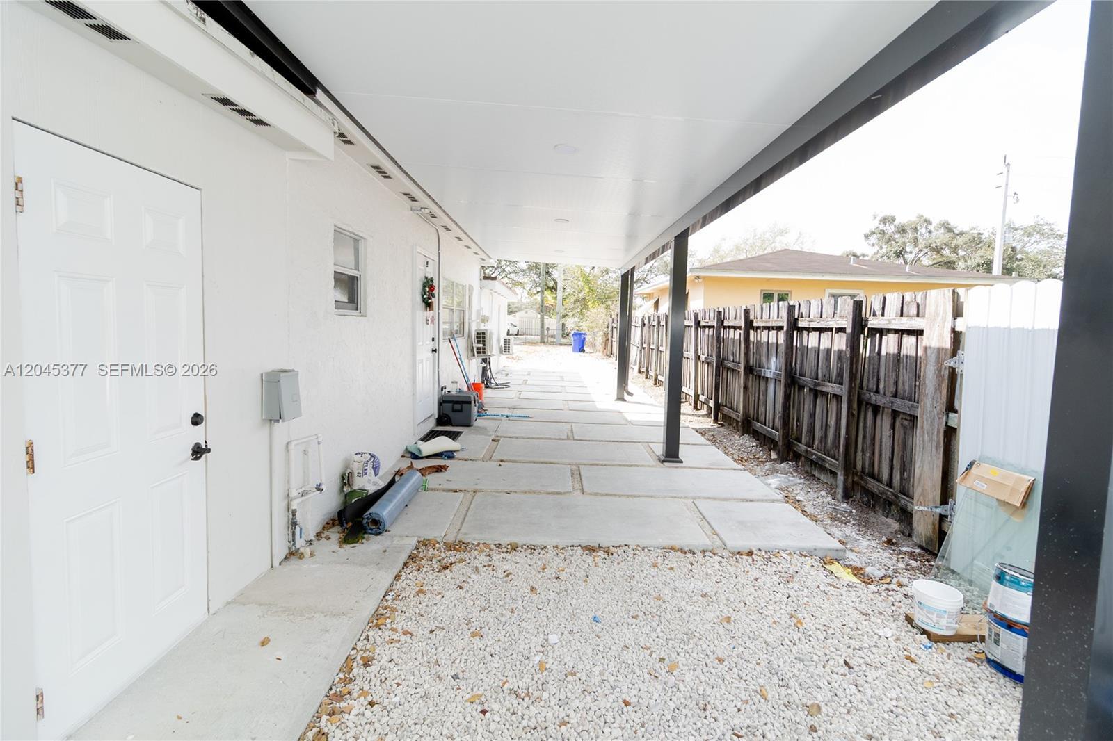 5803 Buchanan St, Hollywood FL 33021 photo 2