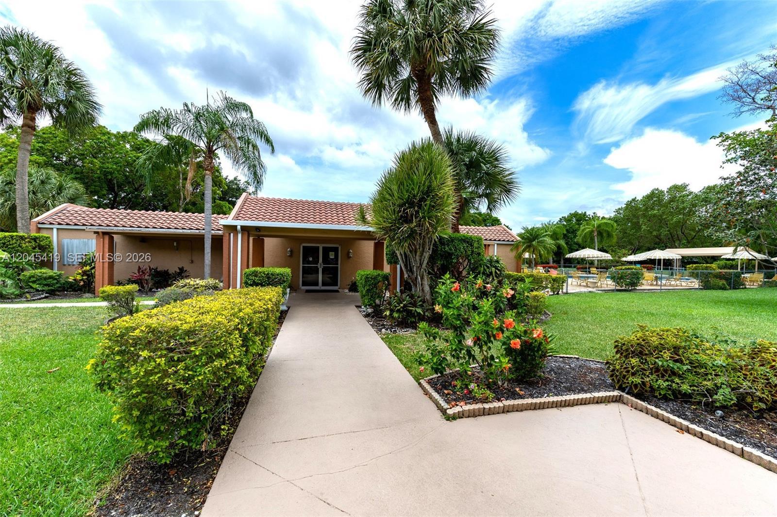 8814 W Mcnab Rd # 204, Tamarac FL 33321 photo 2
