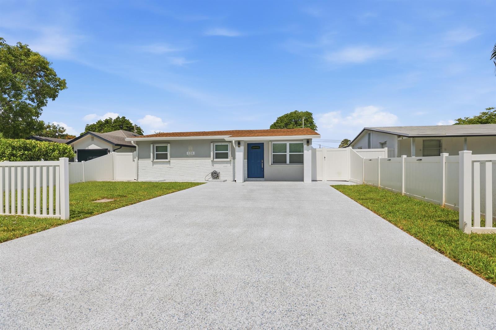 128 NW 10th Avenue, Delray Beach FL 33444 photo 2