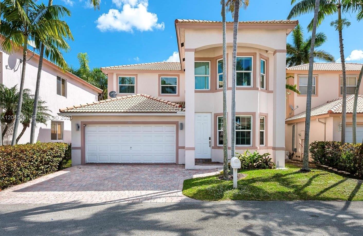 208 SE 15th St, Dania Beach FL 33004 photo 2