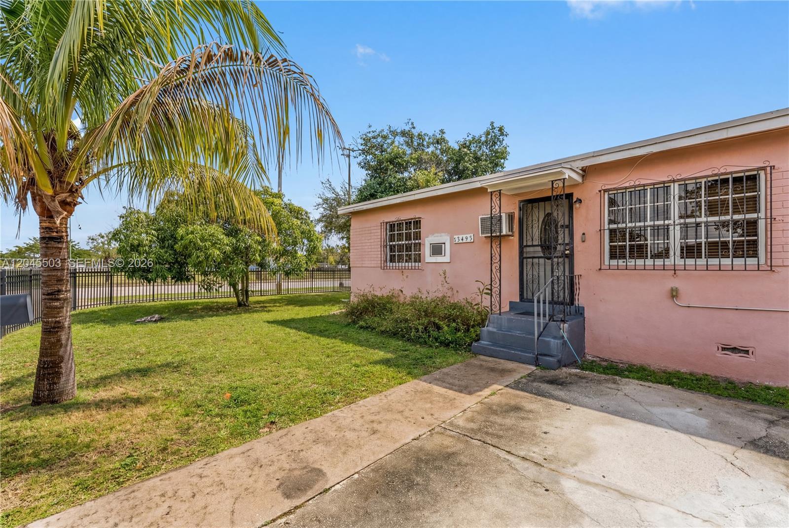 13495 NW 8th Ave # 13495, North Miami FL 33168 photo 3