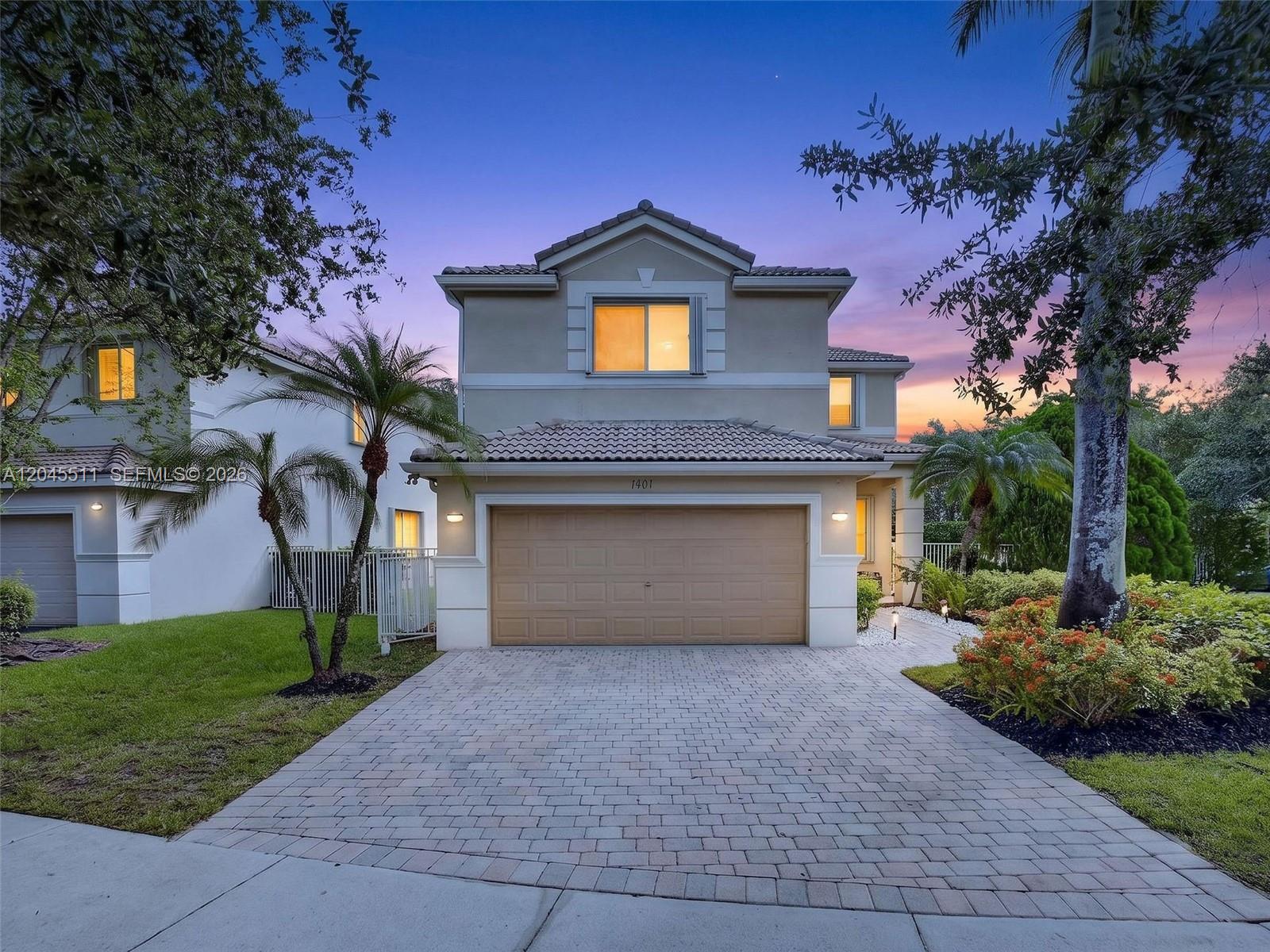 1401 Canary Island Dr, Weston FL 33327 photo 2