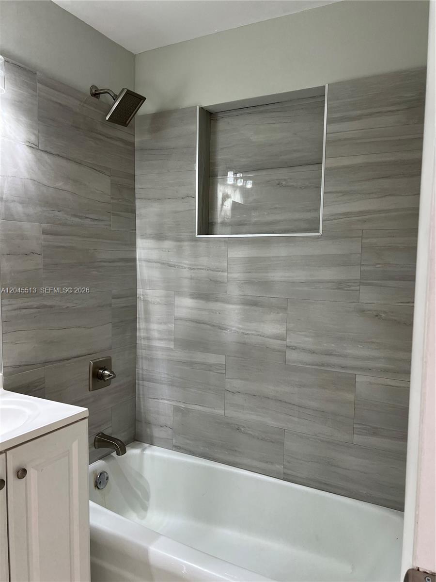 325 SW 14th Ct # C, Fort Lauderdale FL 33315 photo 5