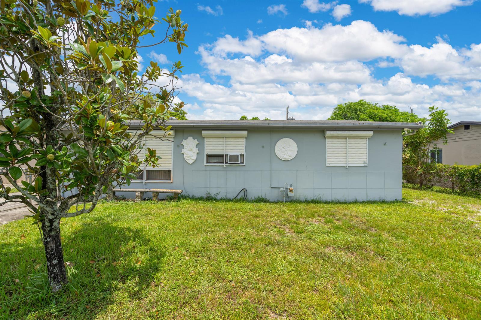 7831 NW 30th Street, Hollywood FL 33024