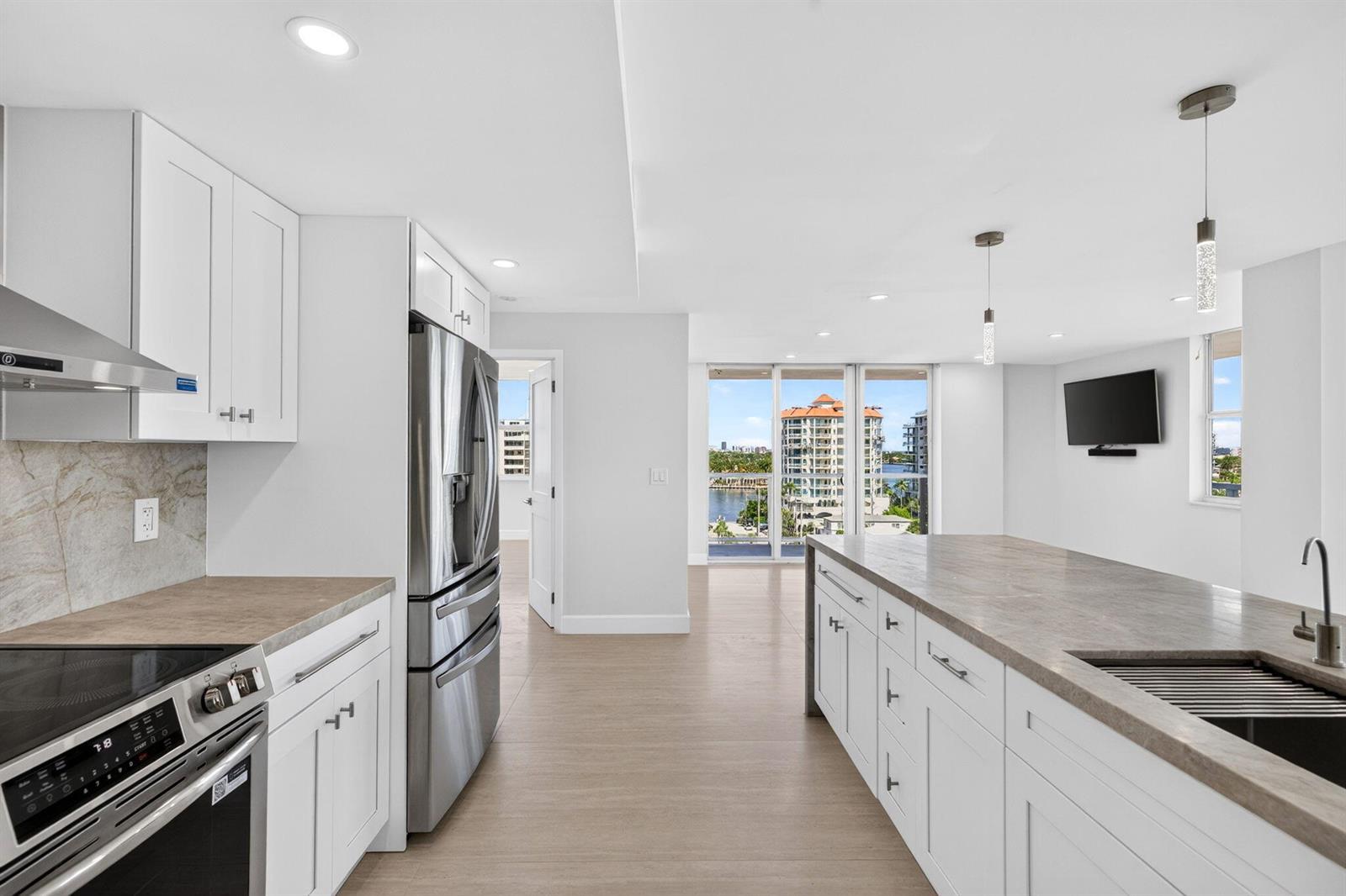 209 N Fort Lauderdale Beach Boulevard N # 8a, Fort Lauderdale FL 33304 photo 4