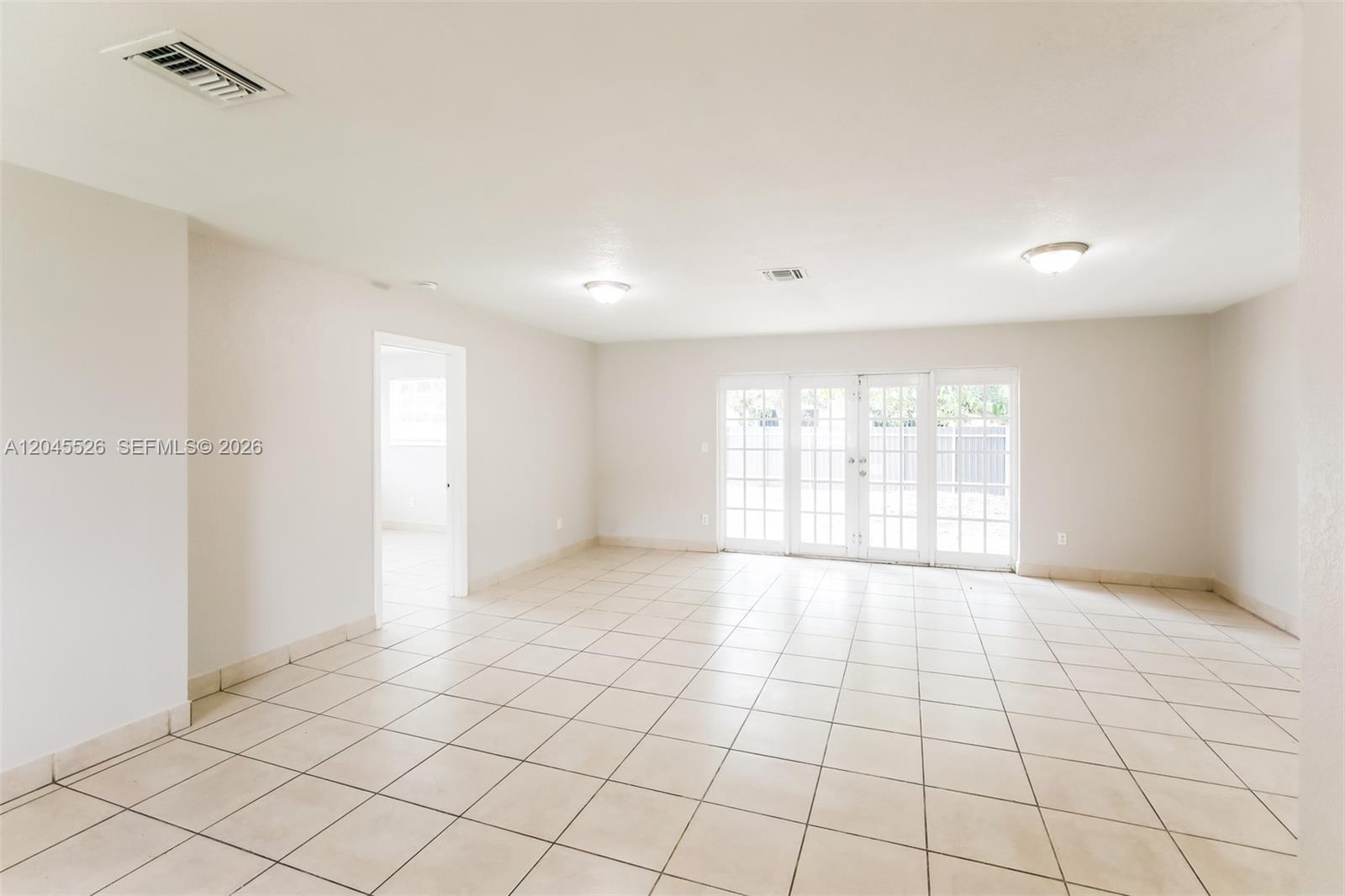 4115 NW 185th St, Miami Gardens FL 33055 photo 2