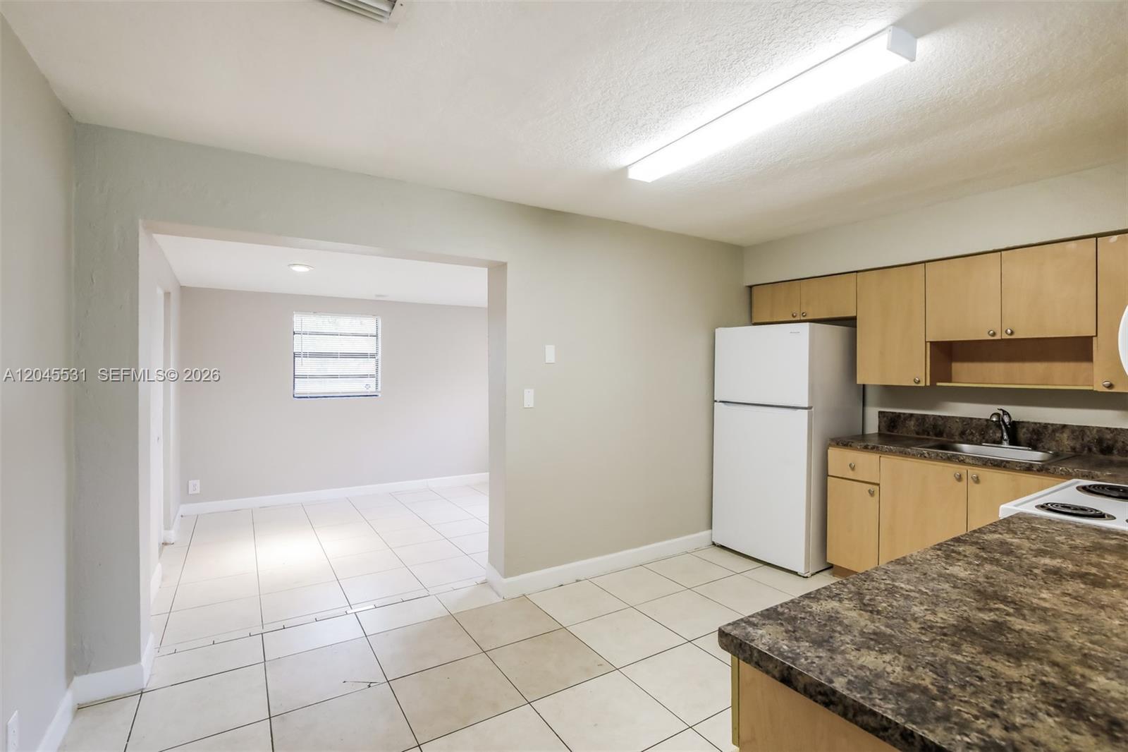 4951 SW 16th St, Plantation FL 33317 photo 5