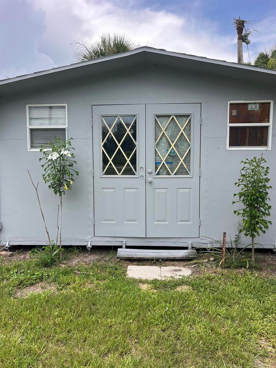 8956 SE 65th Way, Okeechobee FL 34974 photo 4