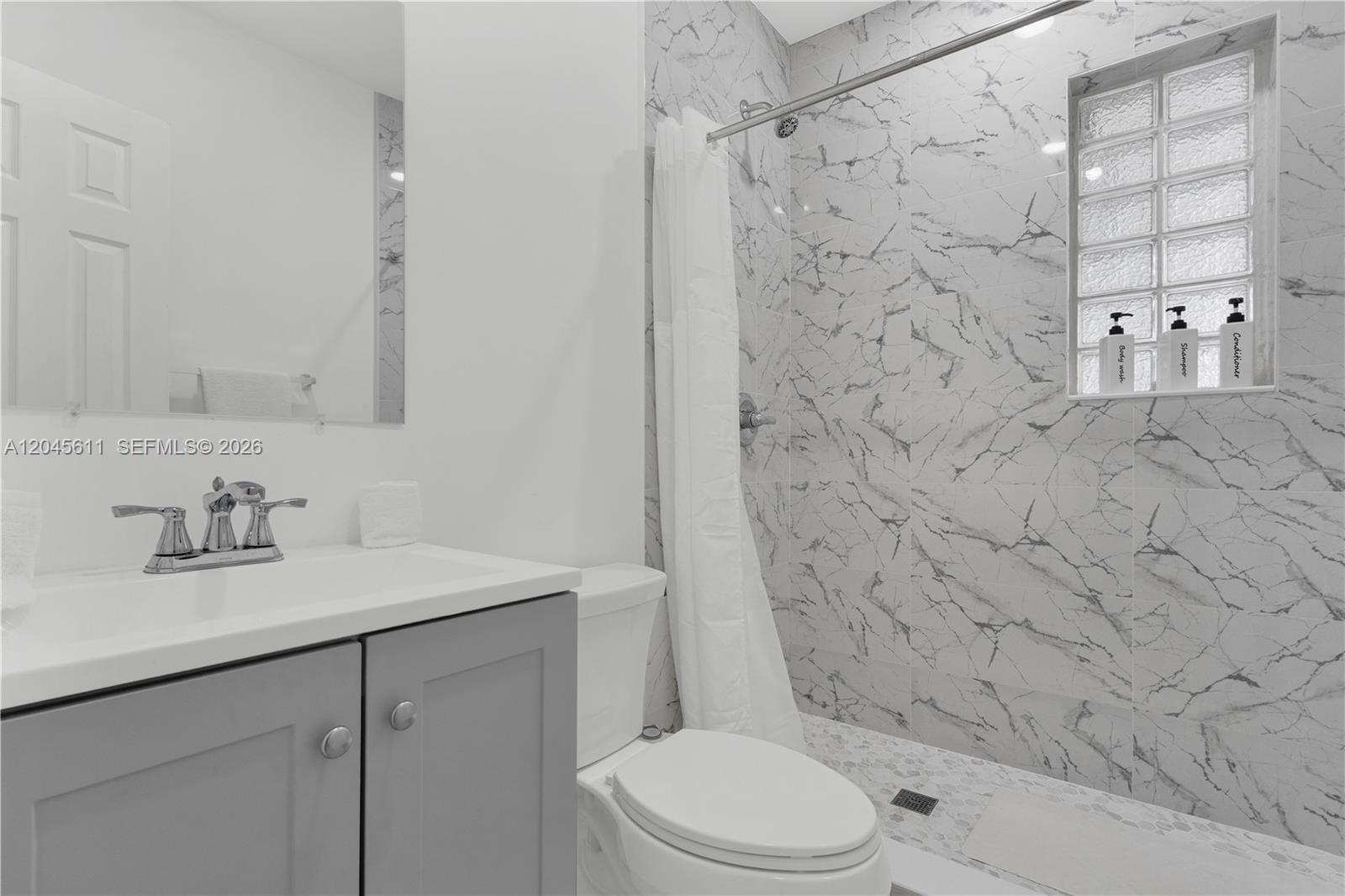 2827 Adams St, Hollywood FL 33020 photo 5