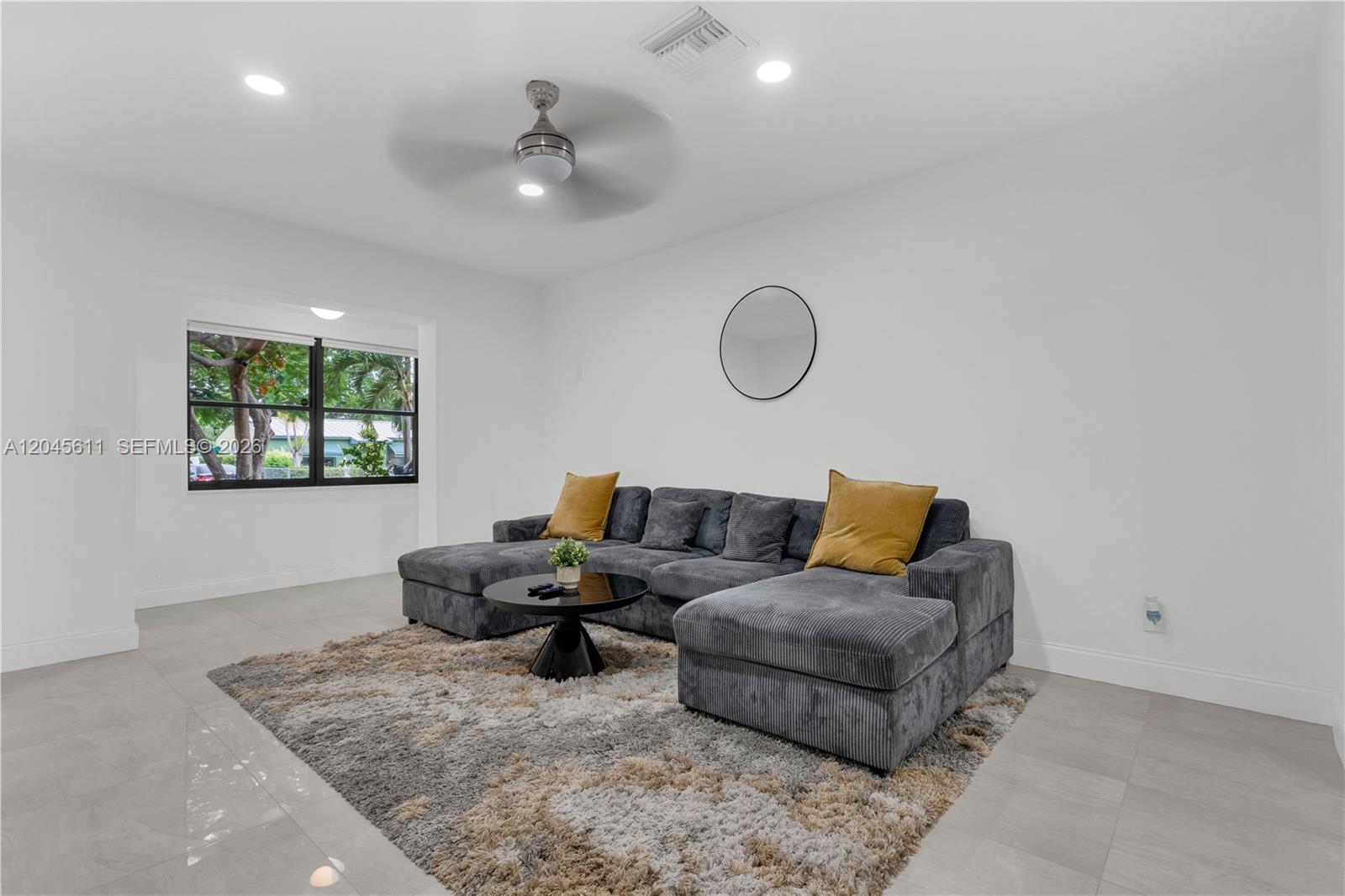 2827 Adams St, Hollywood FL 33020 photo 4