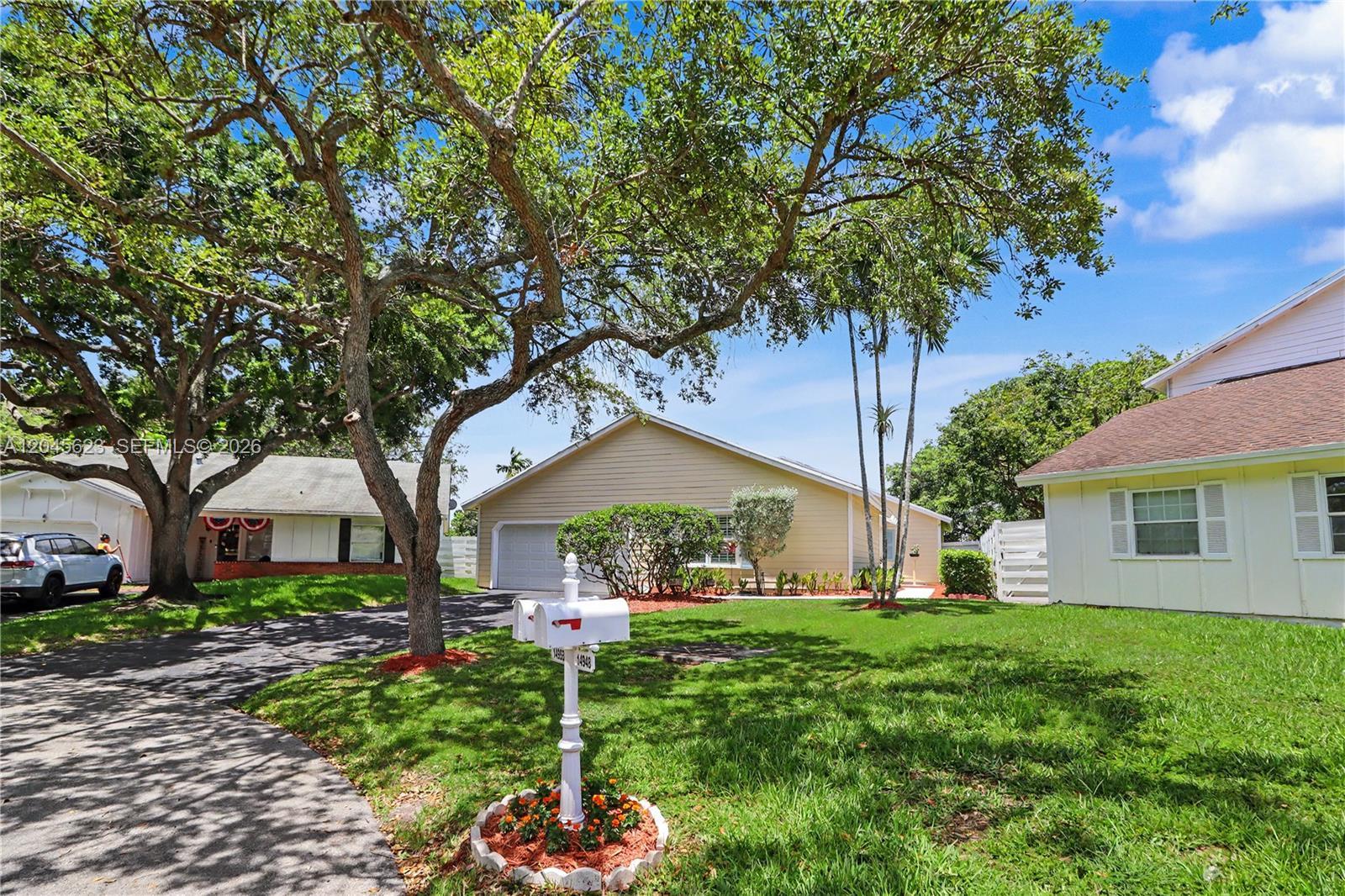 14958 SW 143rd Pl, Miami FL 33186 photo 4
