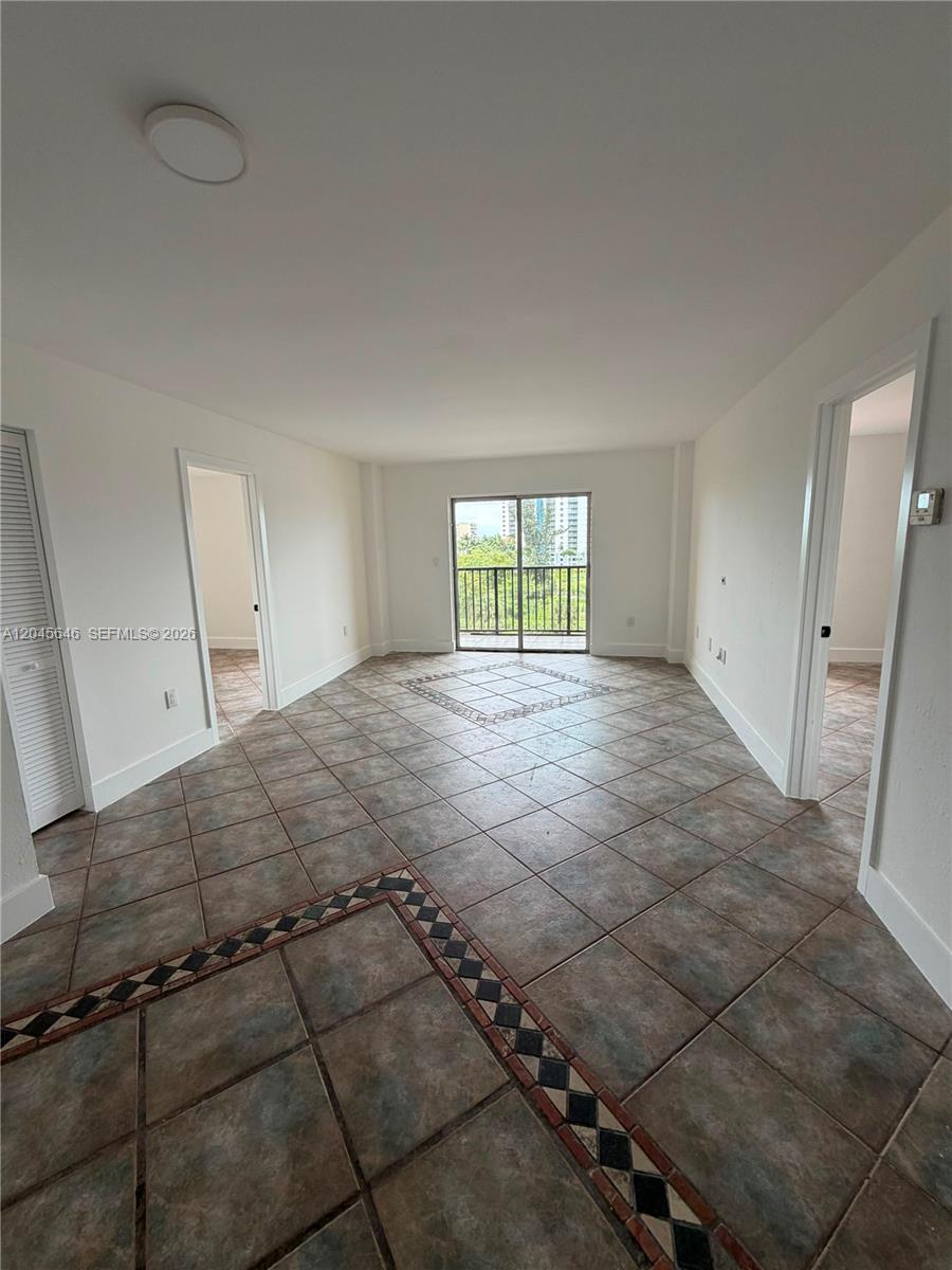 4801 NW 7th St # 16, Miami FL 33126 photo 4