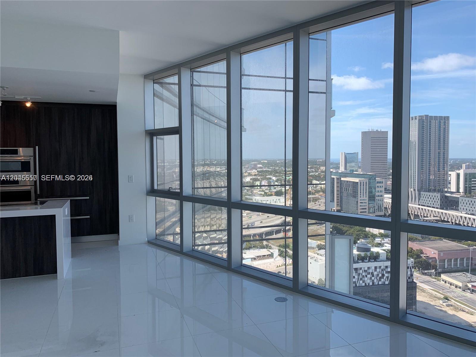 851 NE 1st Ave # 2702, Miami FL 33132 photo 5