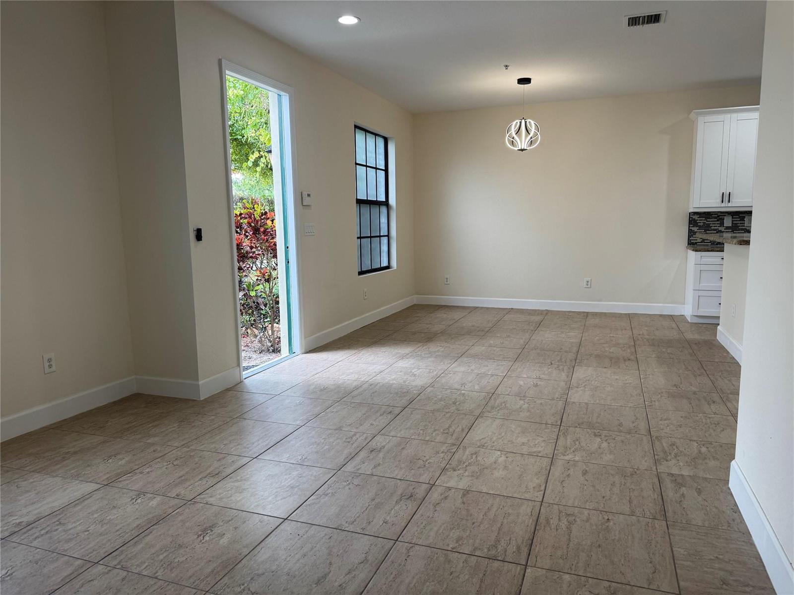 749 SW 3rd Avenue, Pompano Beach FL 33060 photo 5