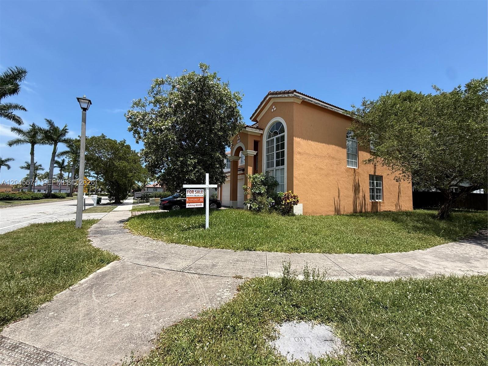 11024 SW 242nd St, Homestead FL 33032 photo 2
