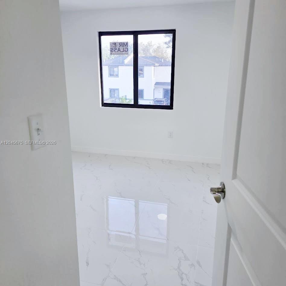 2731 NW 44th St # 2731, Miami FL 33142 photo 4