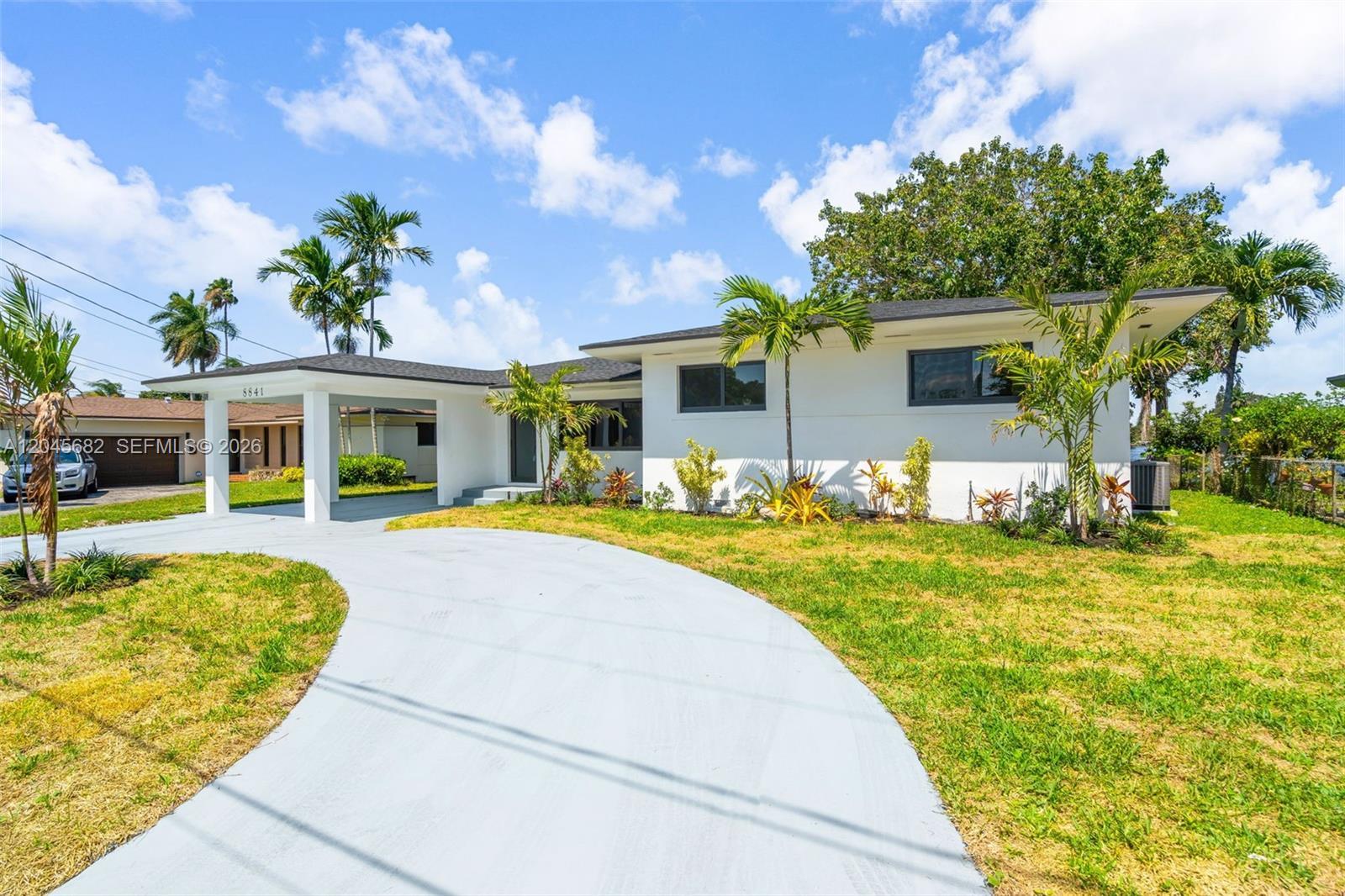 8841 NW 14th Ave, Miami FL 33147 photo 2