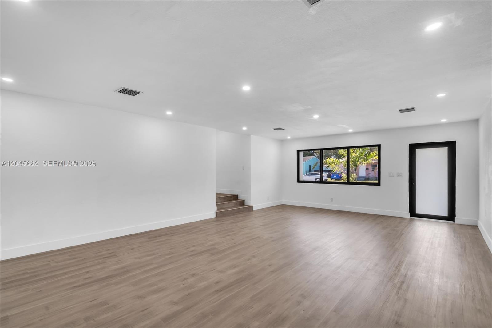8841 NW 14th Ave, Miami FL 33147 photo 4