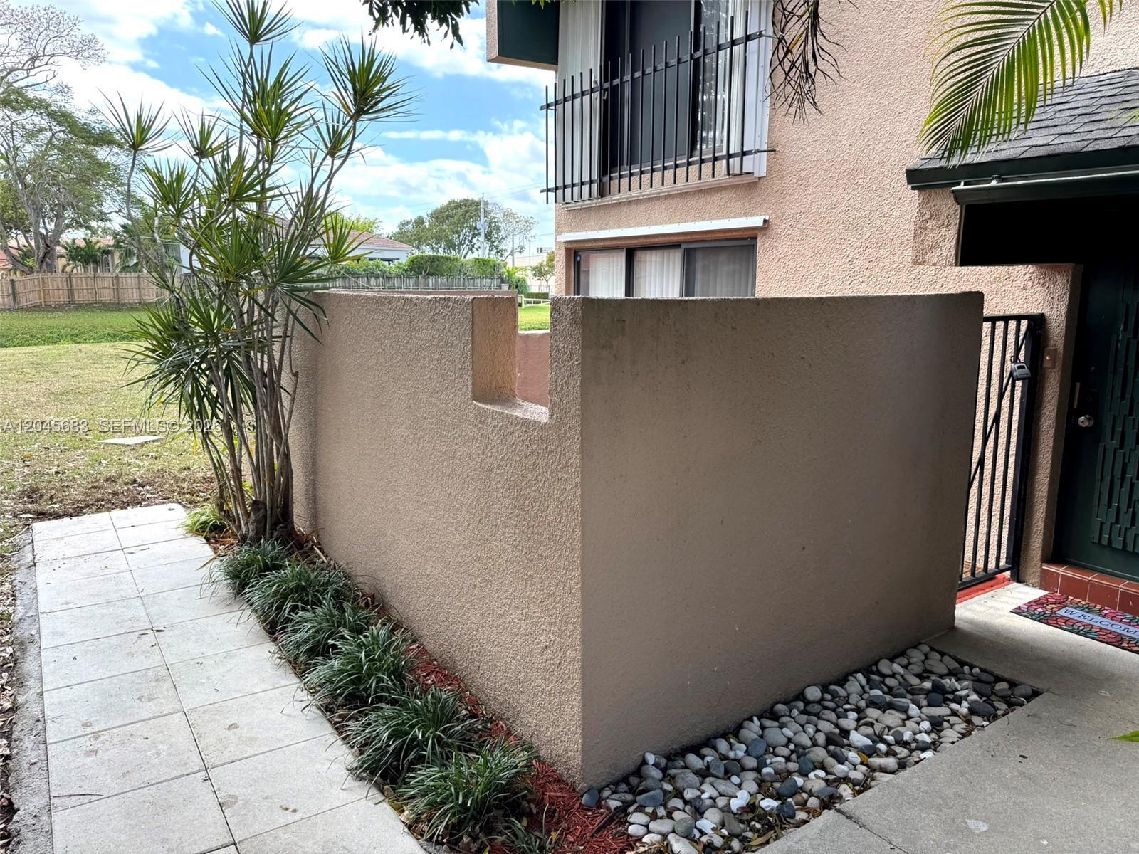 9112 SW 159th Ter # A, Palmetto Bay FL 33157