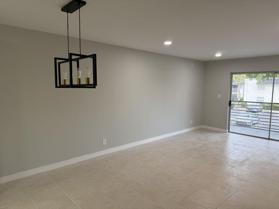 2810 Riverside Drive # 4, Coral Springs FL 33065 photo 3