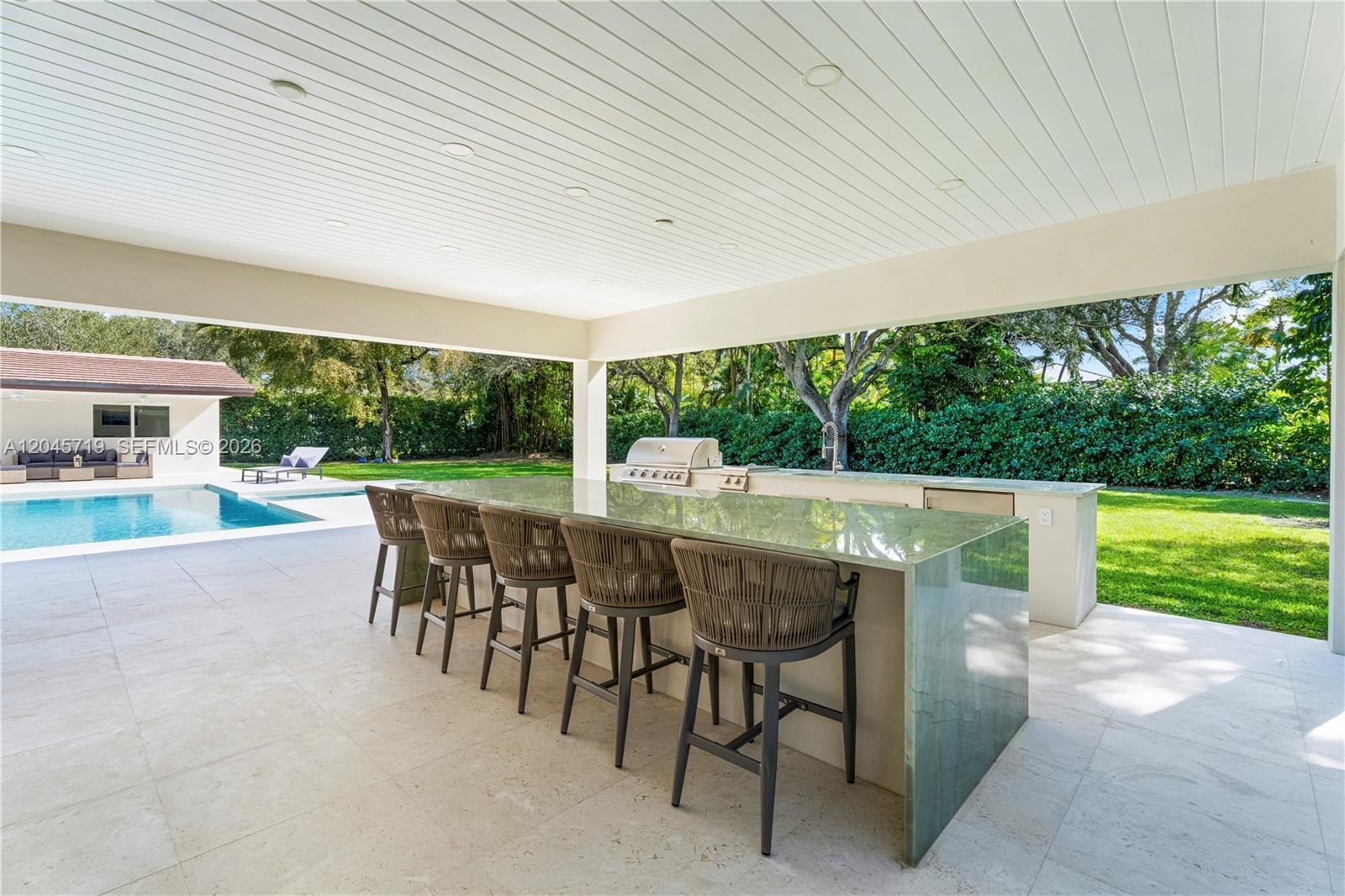 6700 SW 117th St, Pinecrest FL 33156 photo 2